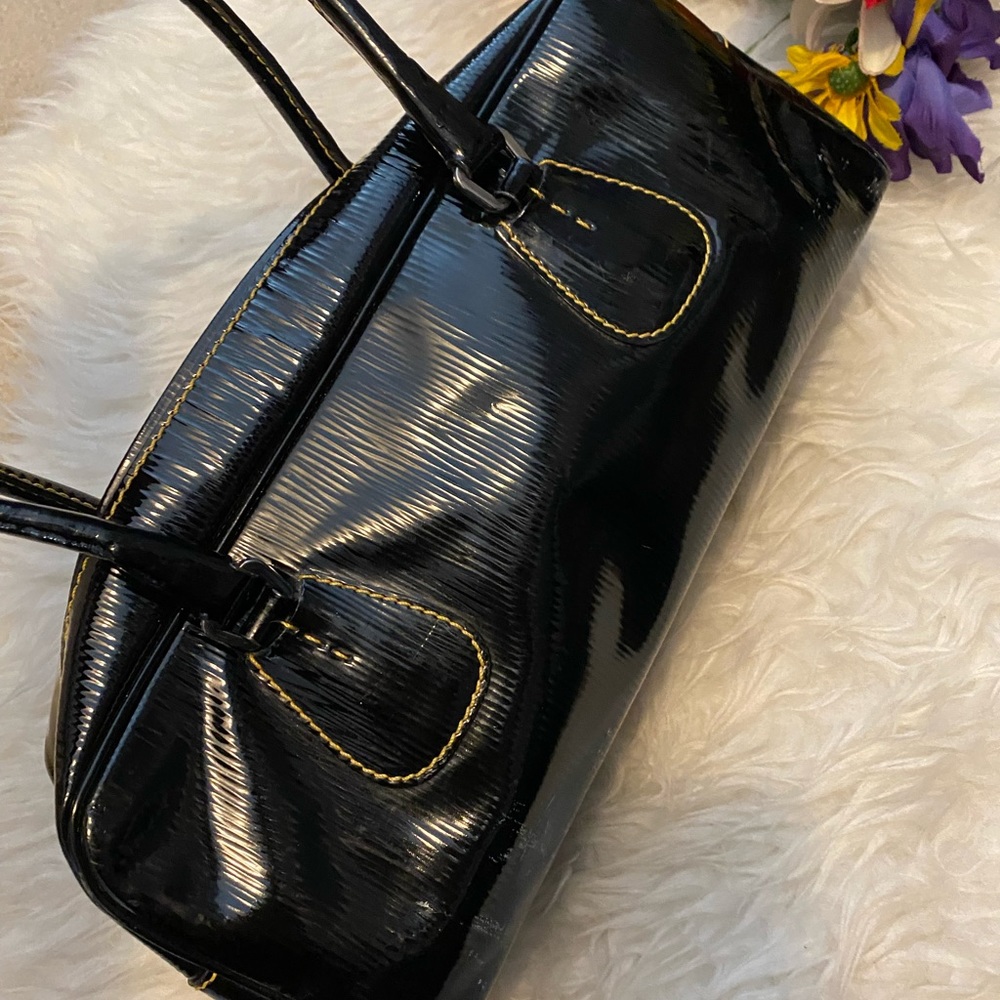 🌺 HP🌺💯 authentic patent leather bag🌺 - Picture 13 of 13